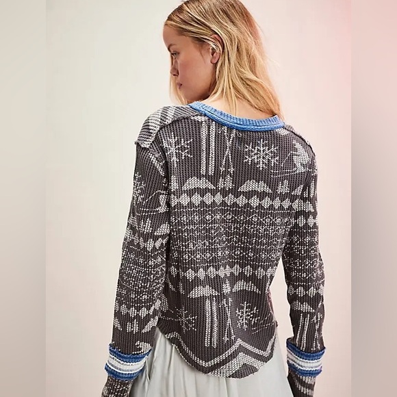 NWT Free People blissful layering tee XS - Picture 3 of 7